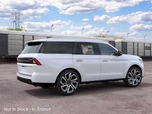 Pristine White 2027 Lincoln Navigator Reserve