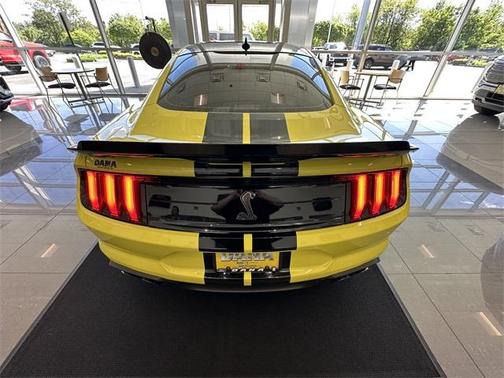 2021 Ford Shelby GT500 Base