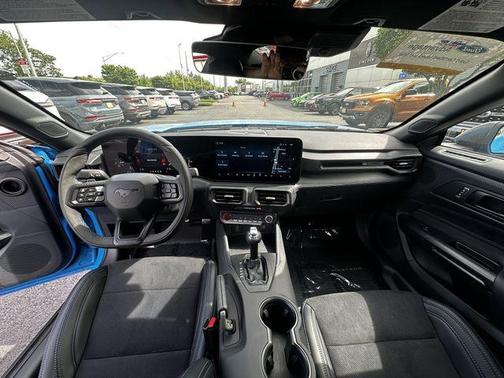 Grabber Blue 2026 Ford Mustang Dark Horse