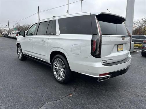 2023 Cadillac Escalade ESV Premium Luxury