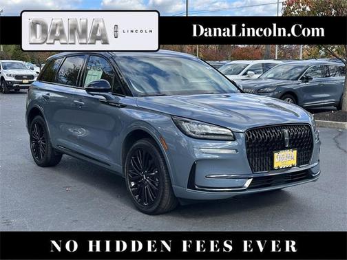 2023 Lincoln Corsair Standard