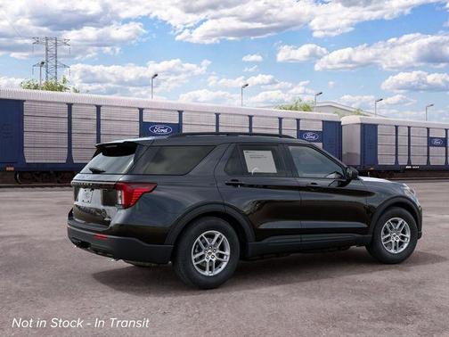 Agate Black Metallic 2027 Ford Explorer