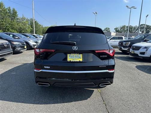 2023 Acura MDX Advance