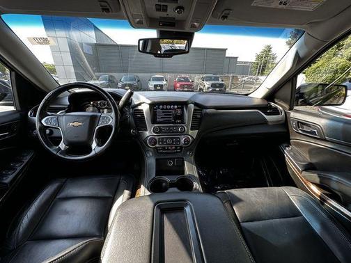 Black 2019 Chevrolet Suburban LT