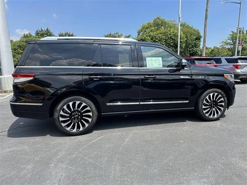 2023 Lincoln Navigator Black Label