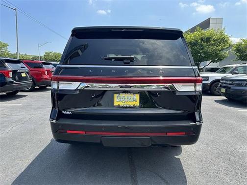 2023 Lincoln Navigator Black Label