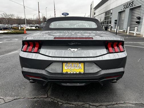 2025 Ford Mustang EcoBoost