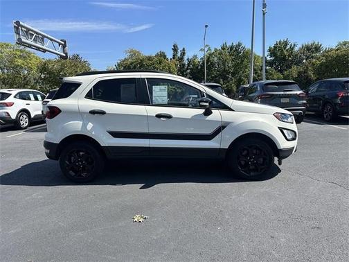 2022 Ford EcoSport SES
