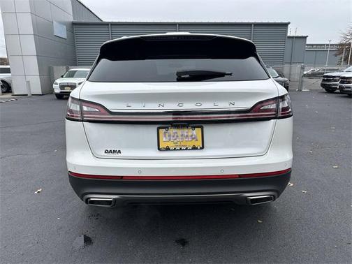 2022 Lincoln Nautilus Reserve