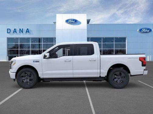 Oxford White 2025 Ford F-150 Lightning LARIAT