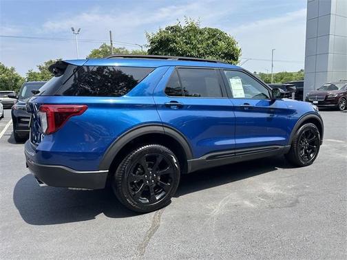 2023 Ford Explorer ST-Line