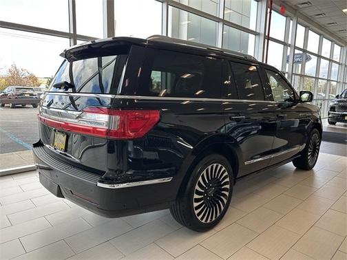 2021 Lincoln Navigator Black Label