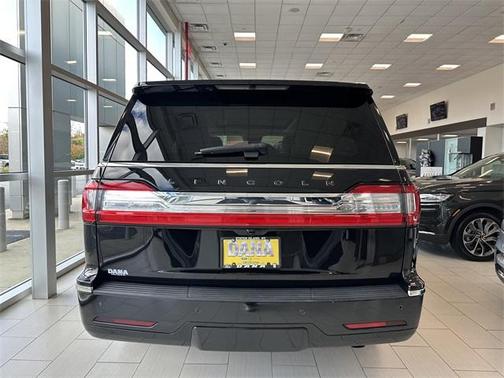 2021 Lincoln Navigator Black Label