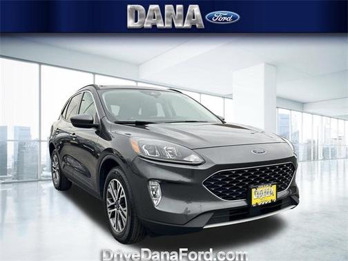 Photo 1 of 34 of 2020 Ford Escape SEL