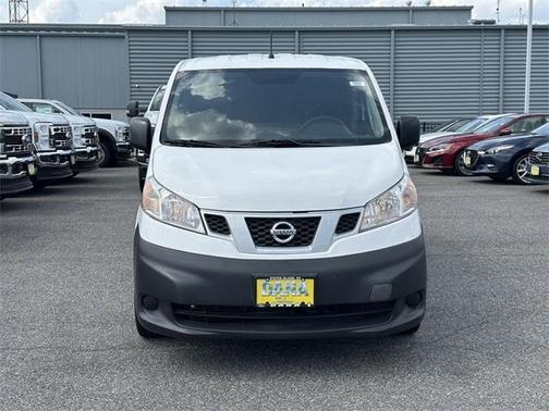 2014 Nissan NV200 S