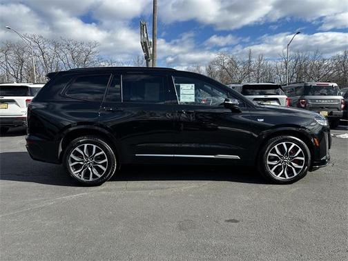 2025 Cadillac XT6 Sport AWD