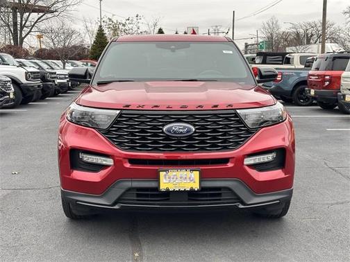 2022 Ford Explorer ST-Line