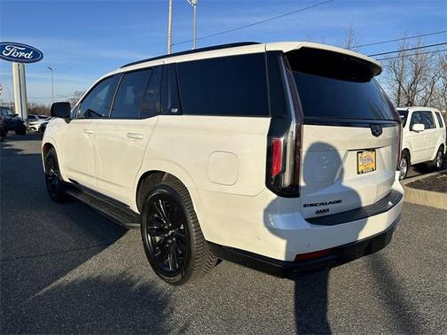 2022 Cadillac Escalade Sport Platinum