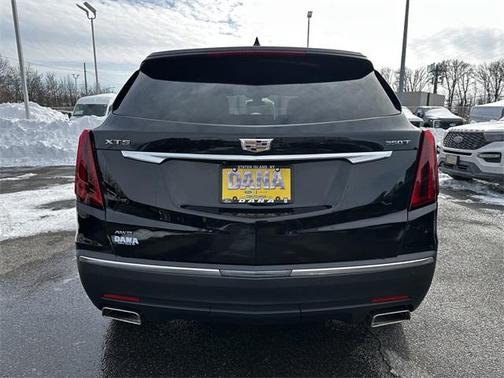 2023 Cadillac XT5 Luxury