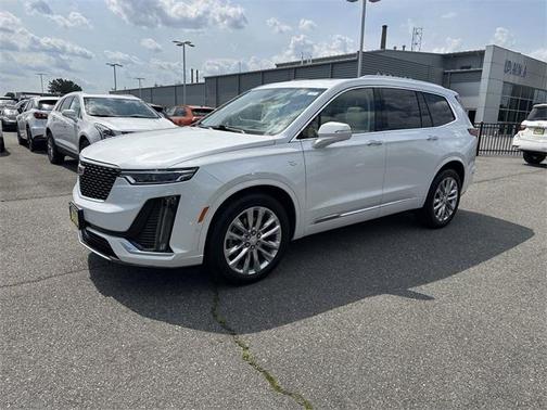 2024 Cadillac XT6 Premium Luxury AWD