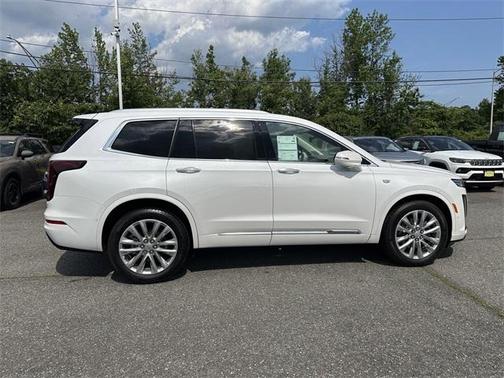 2024 Cadillac XT6 Premium Luxury AWD