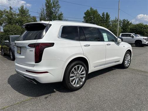 2024 Cadillac XT6 Premium Luxury AWD