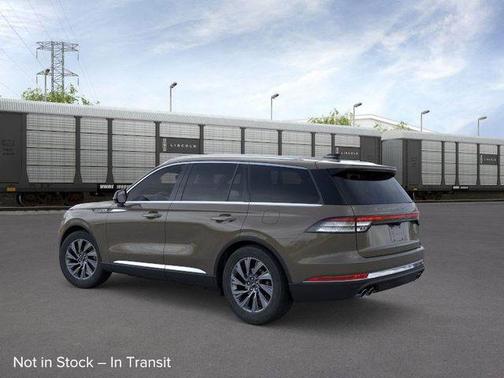 Harbor Gray 2026 Lincoln Aviator Premiere