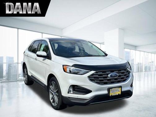 Star White 2022 Ford Edge Titanium