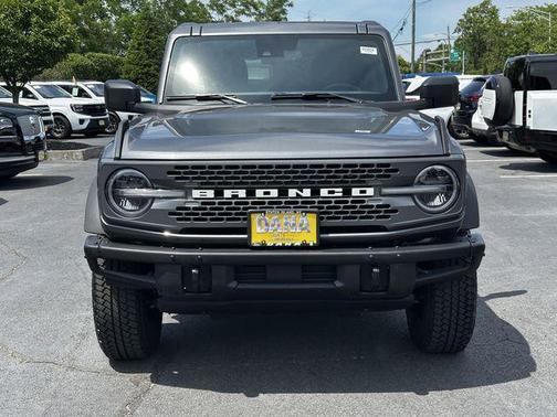 Carbonized Gray Metallic 2024 Ford Bronco Badlands