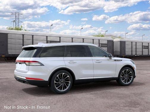 Pristine White 2027 Lincoln Aviator Reserve AWD