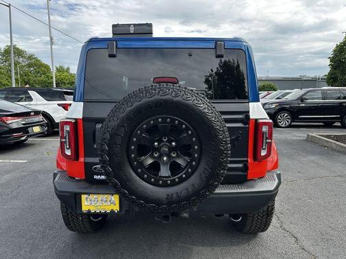 Oxford White 2025 Ford Bronco Stroppe Edition
