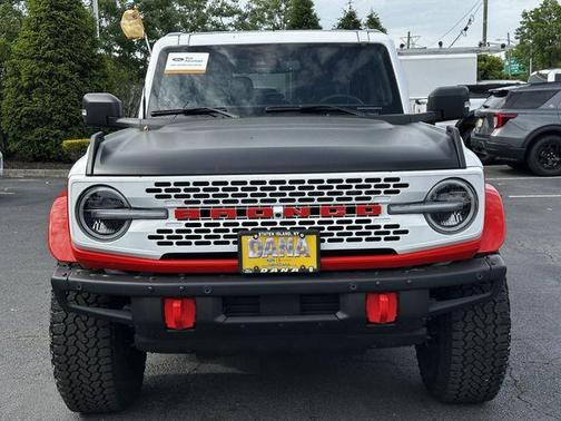 Oxford White 2025 Ford Bronco Stroppe Edition