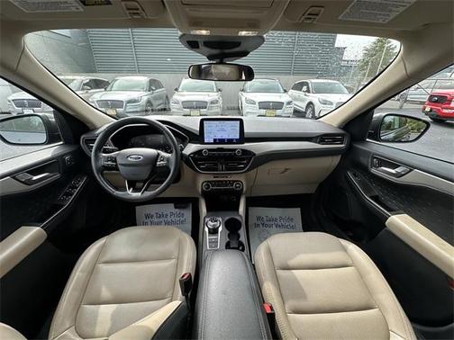 2020 Ford Escape SEL