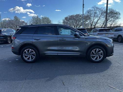 2025 Lincoln Corsair Premiere