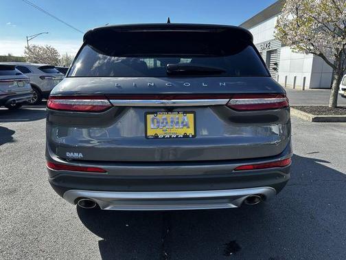 2025 Lincoln Corsair Premiere