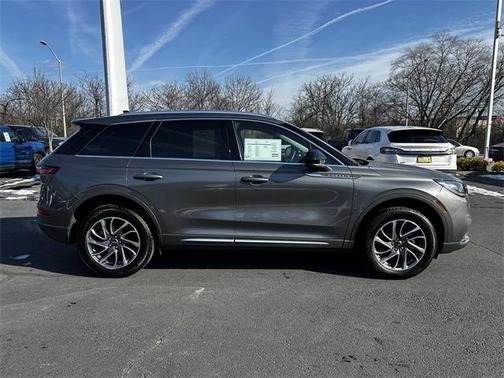 2022 Lincoln Corsair Standard