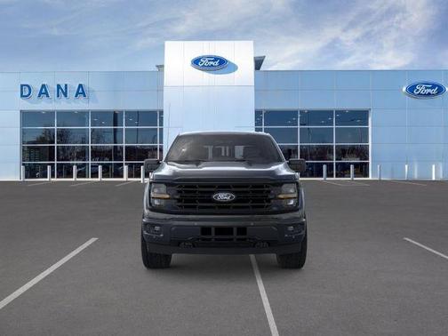 Agate Black Metallic 2026 Ford F-150 XLT