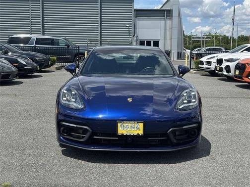 2022 Porsche Panamera 4S