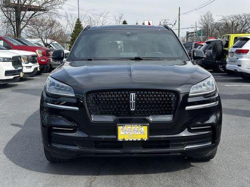 Infinite Black Metallic 2024 Lincoln Aviator Reserve AWD