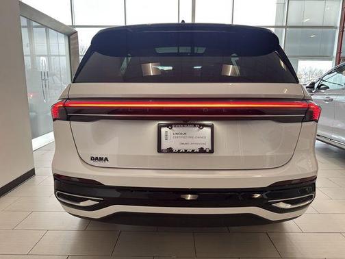 2024 Lincoln Nautilus Black Label