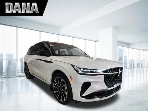 2024 Lincoln Nautilus Black Label