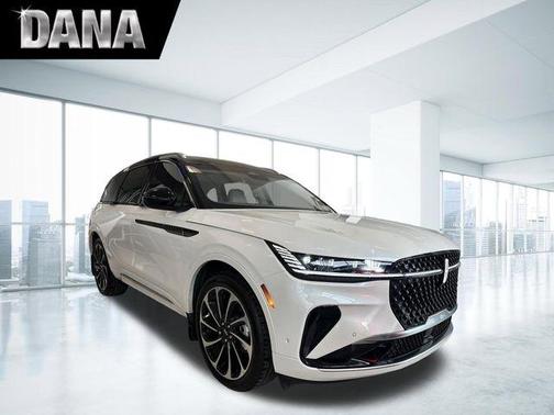 2024 Lincoln Nautilus Black Label