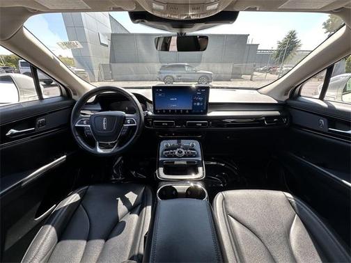 2022 Lincoln Nautilus Standard
