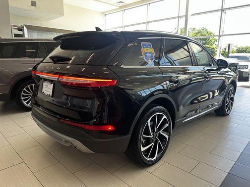 Infinite Black Metallic 2023 Lincoln Corsair Reserve