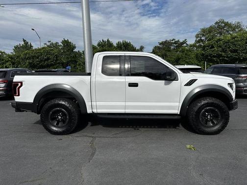 Oxford White 2018 Ford F-150 Raptor