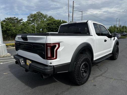 Oxford White 2018 Ford F-150 Raptor