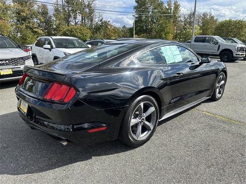 2016 Ford Mustang V6