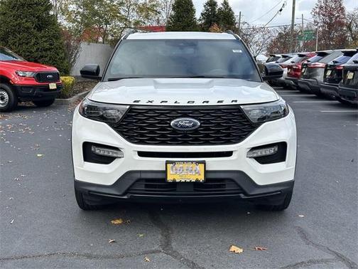 2022 Ford Explorer ST-Line