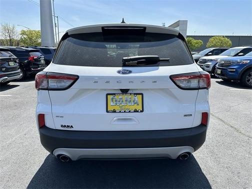 2022 Ford Escape PHEV SE