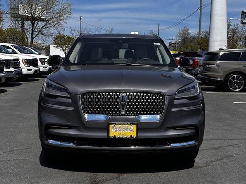 Metallic 2023 Lincoln Aviator Standard AWD